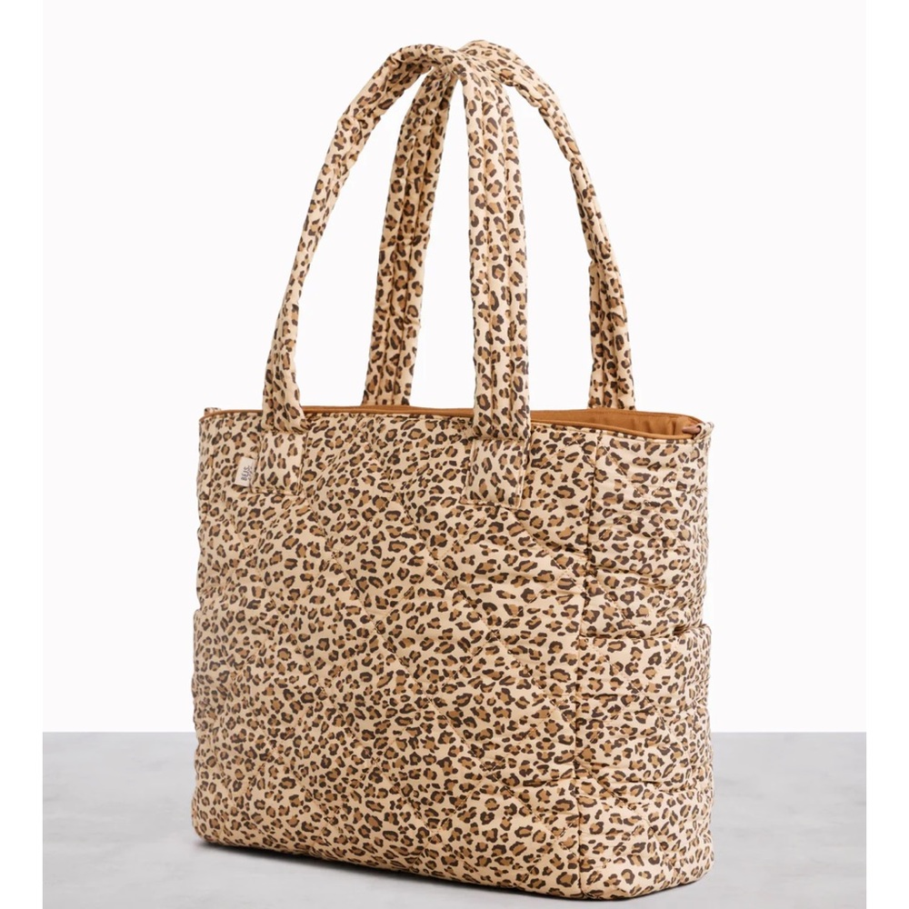 NEW BEIS The Tote in Wild Child